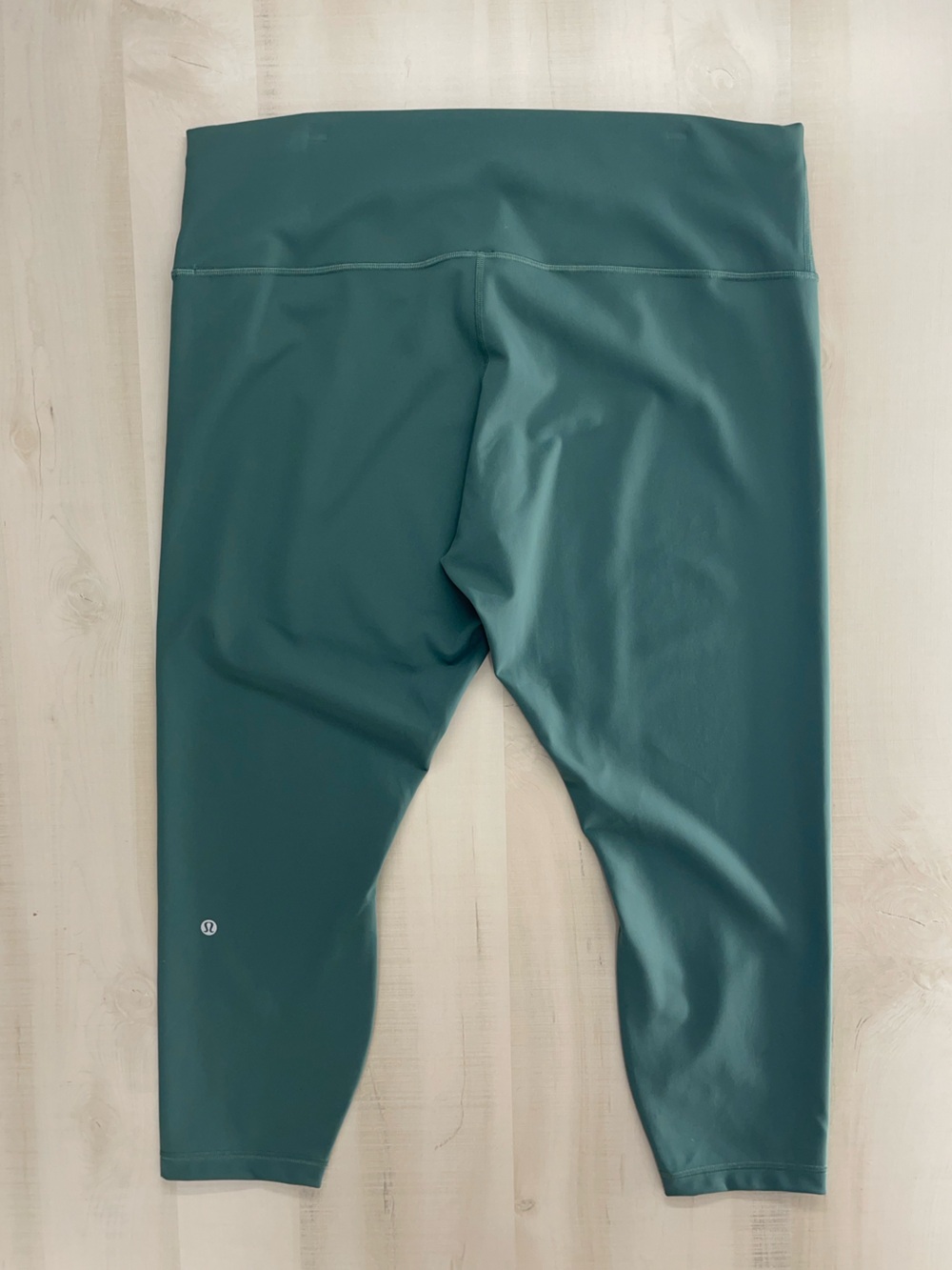 LULULEMON womens green align high rise crop stretch leggings workout lounge yoga